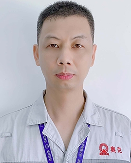 刘杰.jpg 刘杰.jpg